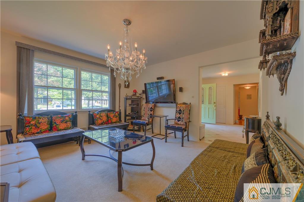 28 Academic Road East Brunswick, NJ 08816 - Photo 10 of 25 Gallery Image 10