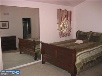 1702 Chippewa Ridge Ambler, PA 19002 - Photo 6 of 11 Gallery Image 6