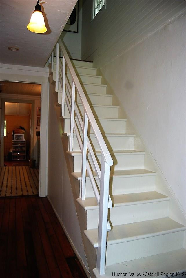 3424 Cooper Street Stone Ridge, NY 12484 - Photo 11 of 24 a view of entryway
