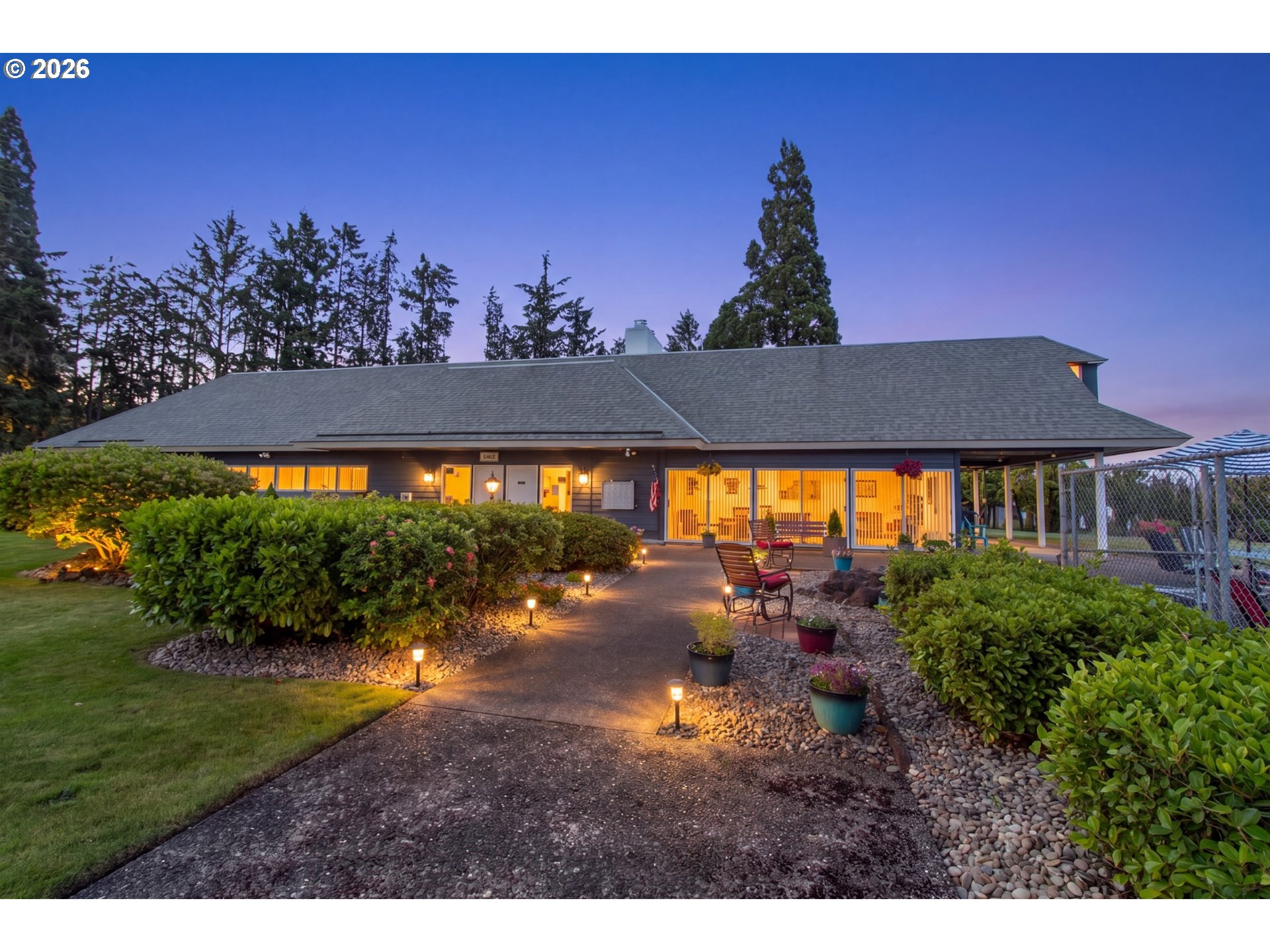 205 South 54th Street, Unit 10 Springfield, OR 97478 - Photo 35 of 42 Community Club House