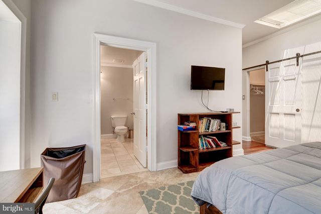 $674,900 | 806 Rhode Island Avenue Northwest, Unit 1, Washington, DC 20001