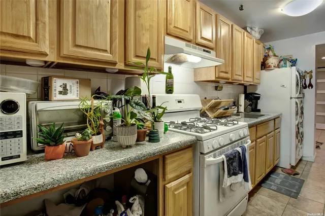 $4,199,000 | 115-117 South Elliott Place | Fort Greene