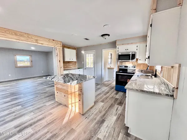 $238,000 | 4190 Highway 44, Tylertown, MS 39667