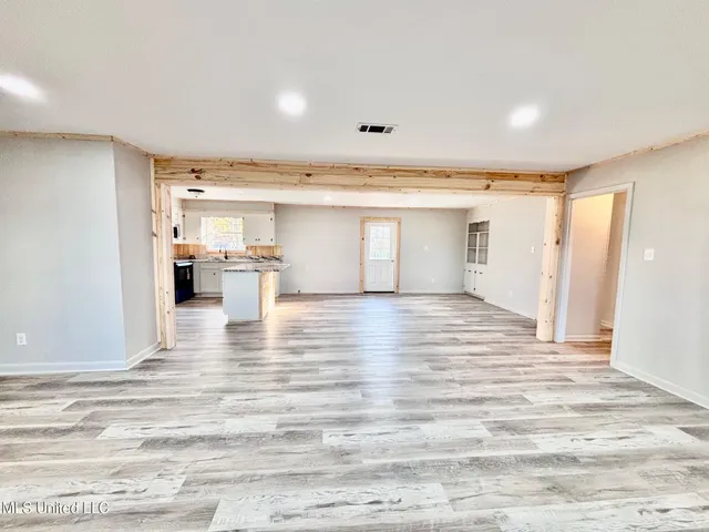 $250,000 | 4190 Highway 44, Tylertown, MS 39667