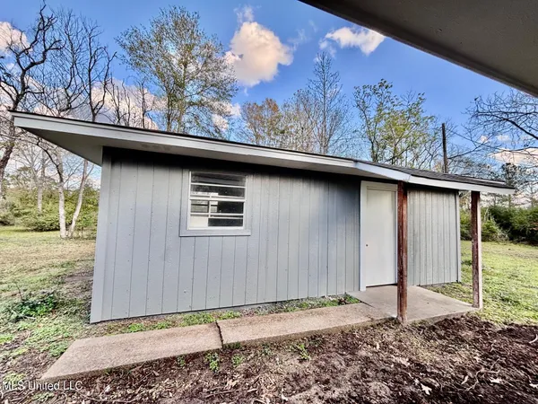 $238,000 | 4190 Highway 44, Tylertown, MS 39667