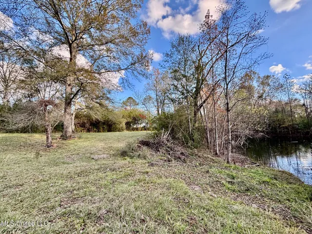 $250,000 | 4190 Highway 44, Tylertown, MS 39667