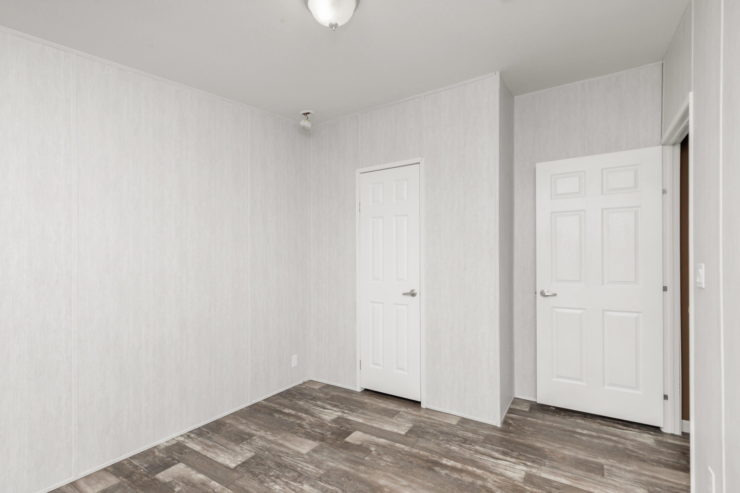 910 North Lloyd Street Crestview, FL 32536 - Photo 18 of 30 147A6417