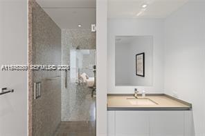 68 Southeast 6th Street, Unit 1209 Miami, FL 33131 - Photo 14 of 60