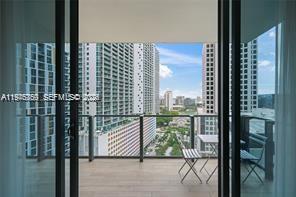 68 Southeast 6th Street, Unit 1209 Miami, FL 33131 - Photo 3 of 60