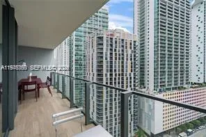 $5,900 | 68 Southeast 6th Street, Unit 1209, Miami, FL 33131