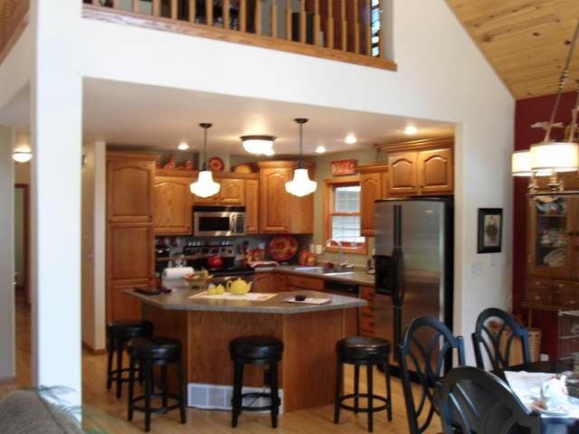 6991 Autumn Lane Rhinelander, WI 54501 - Photo 5 of 20 Gallery Image 5