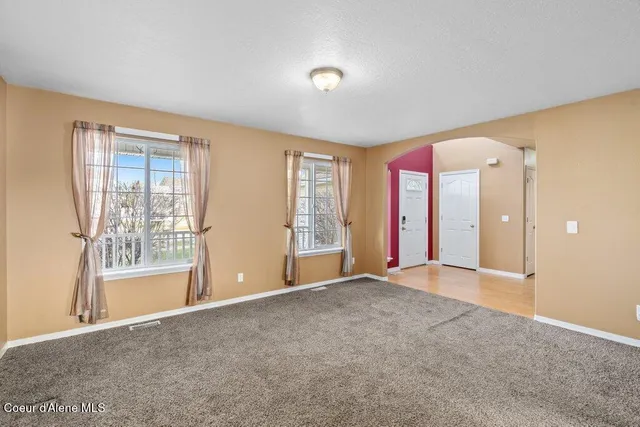 $715,000 | 2811 West Thorndale Loop, Coeur D'Alene, ID 83815