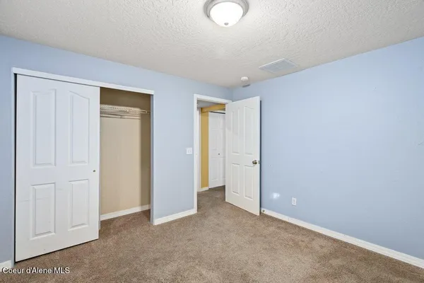 $715,000 | 2811 West Thorndale Loop, Coeur D'Alene, ID 83815