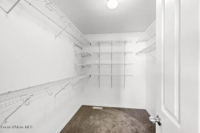 $715,000 | 2811 West Thorndale Loop, Coeur D'Alene, ID 83815