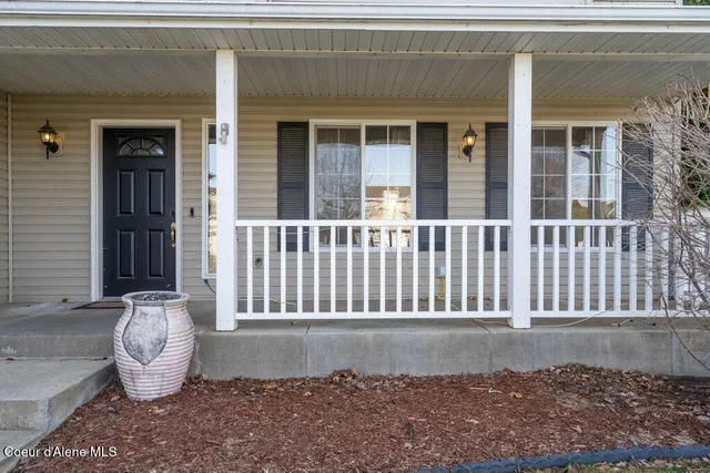 $715,000 | 2811 West Thorndale Loop, Coeur D'Alene, ID 83815