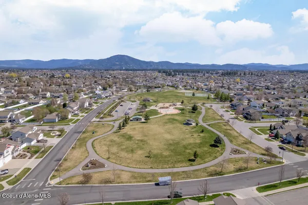 $715,000 | 2811 West Thorndale Loop, Coeur D'Alene, ID 83815
