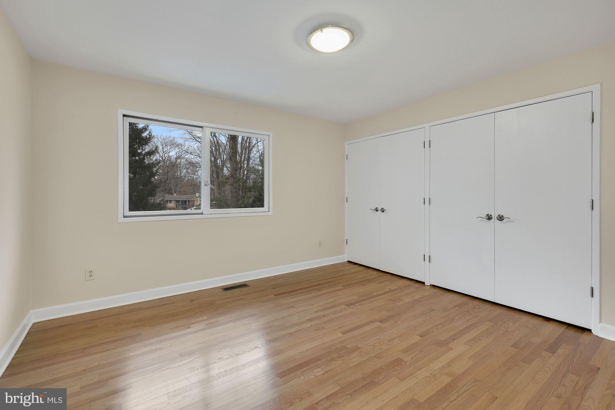 7700 Hamilton Spring Road Bethesda, MD 20817 - Photo 17 of 33