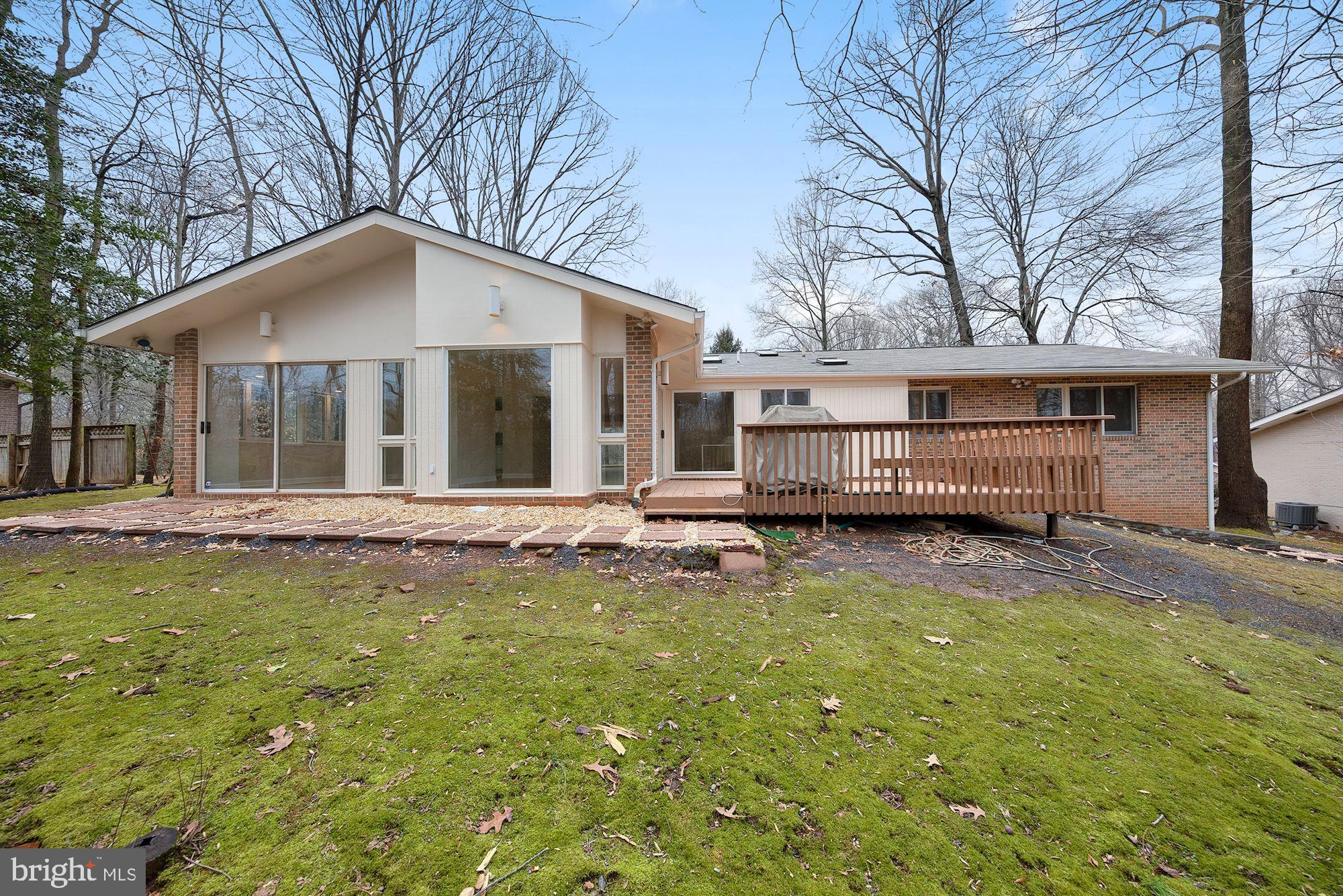 7700 Hamilton Spring Road Bethesda, MD 20817 - Photo 26 of 33
