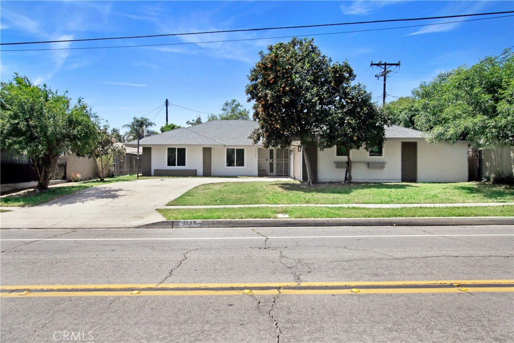 1790 North Sycamore Avenue Rialto, CA 92376 - Photo 1 of 1