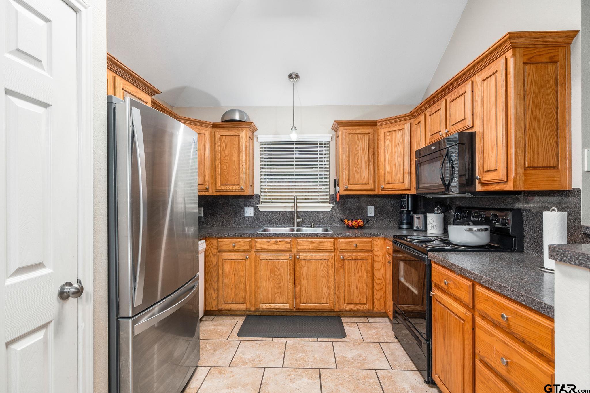 20600 Bluegrass Circle Flint, TX 75762 - Photo 7 of 22