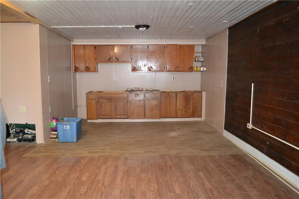 919 Main Street East Rural Valley, PA 16249 - Photo 13 of 25