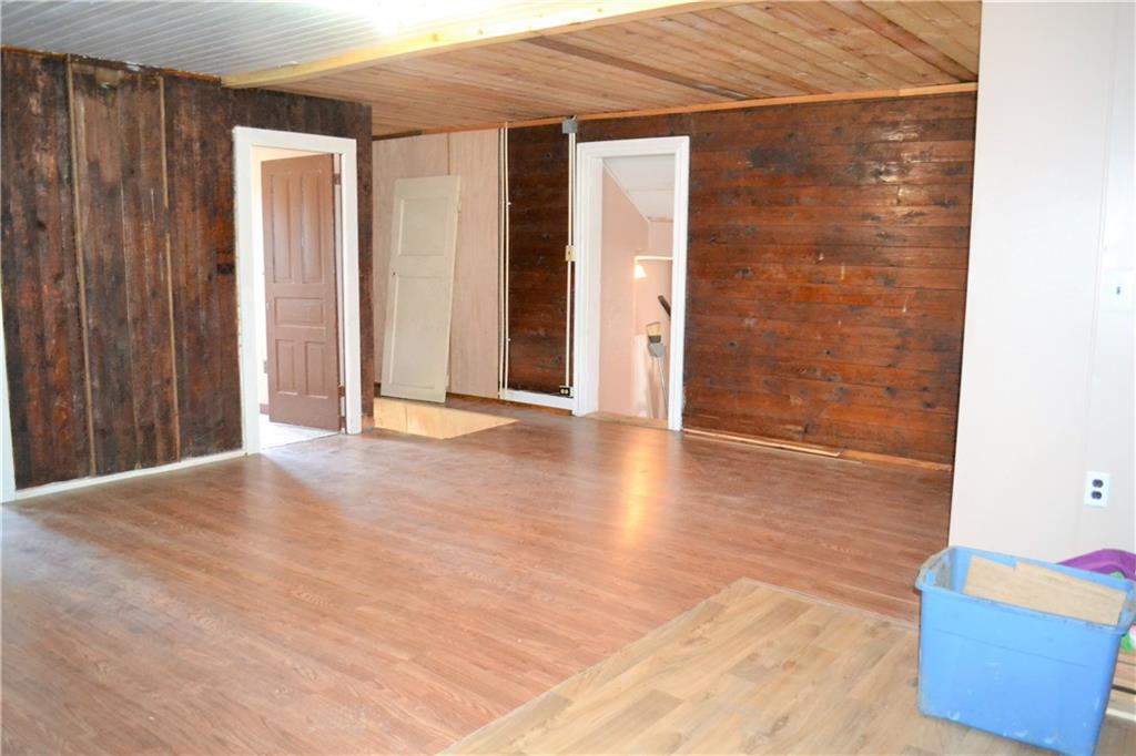 919 Main Street East Rural Valley, PA 16249 - Photo 15 of 25