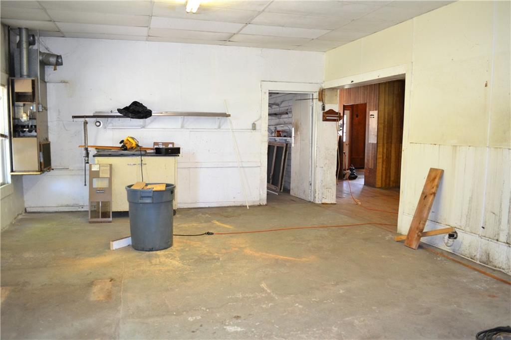 919 Main Street East Rural Valley, PA 16249 - Photo 19 of 25