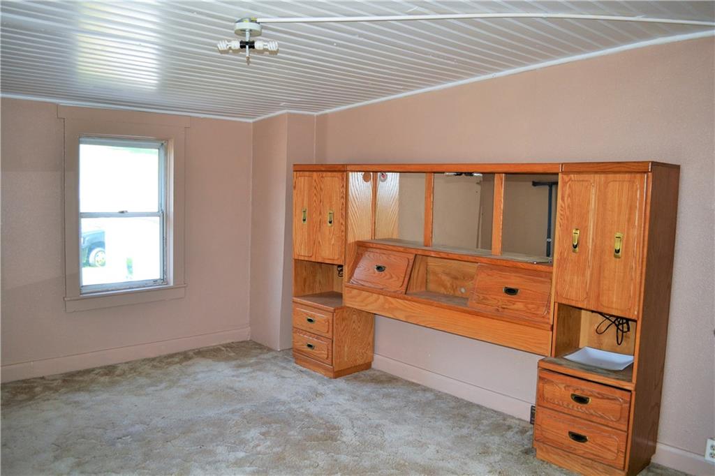 919 Main Street East Rural Valley, PA 16249 - Photo 9 of 25