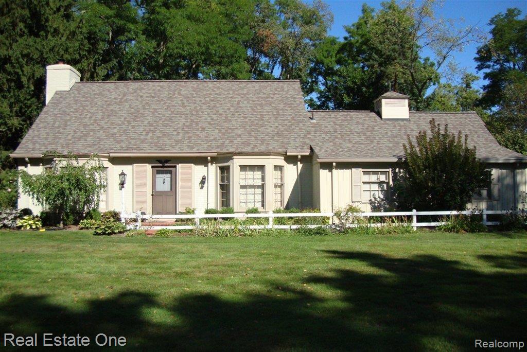 4170 Valley Forge Road Bloomfield Hills, MI 48301 - Photo 1 of 25 Front