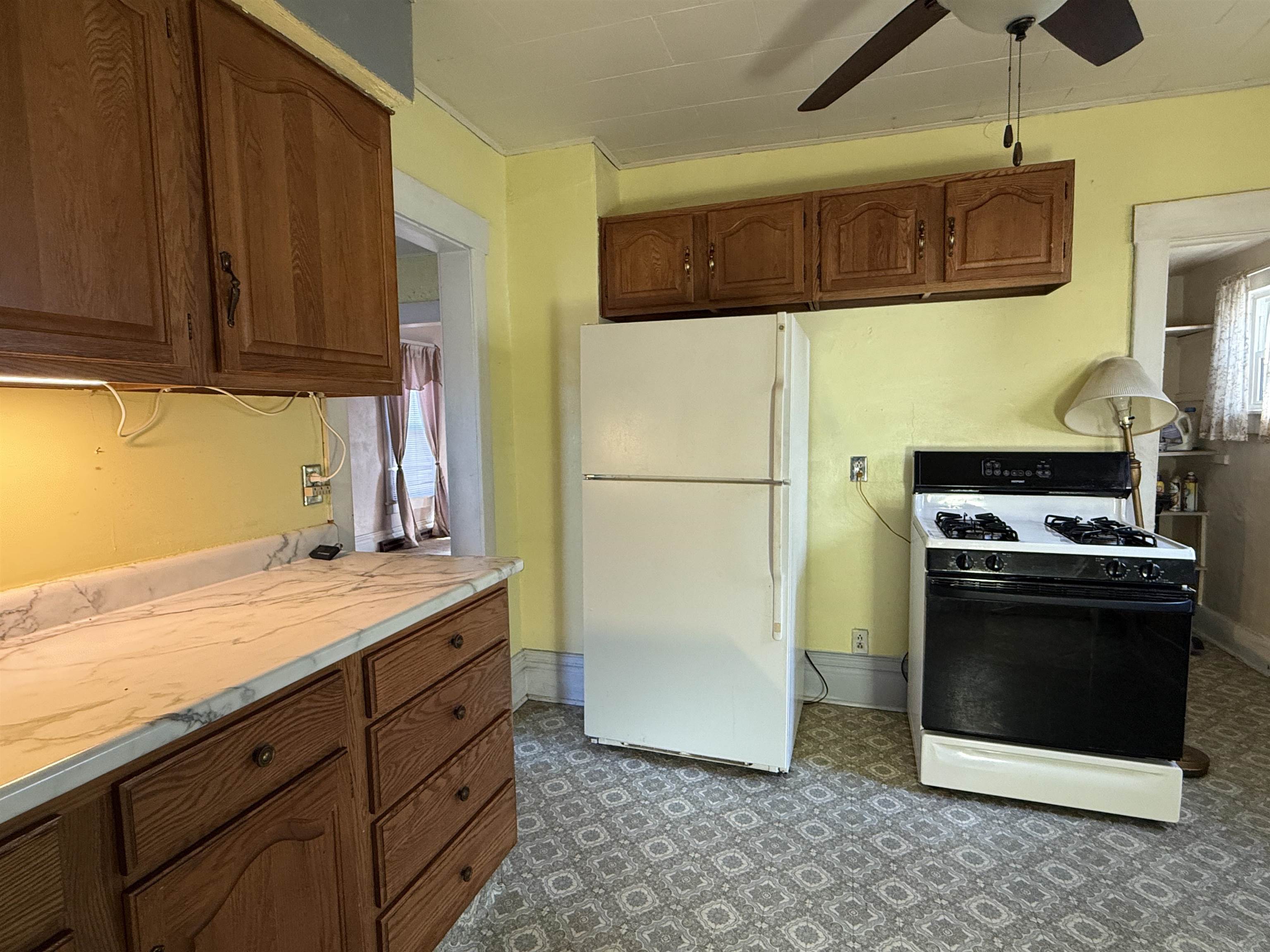 1003 Liberty Avenue Beloit, WI 53511 - Photo 11 of 30