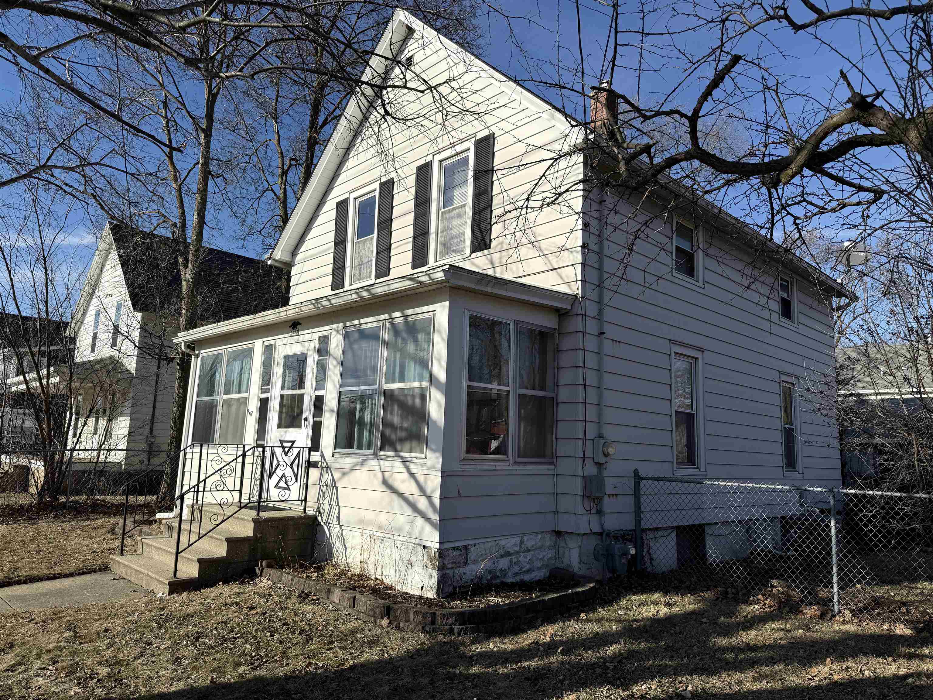 1003 Liberty Avenue Beloit, WI 53511 - Photo 2 of 30