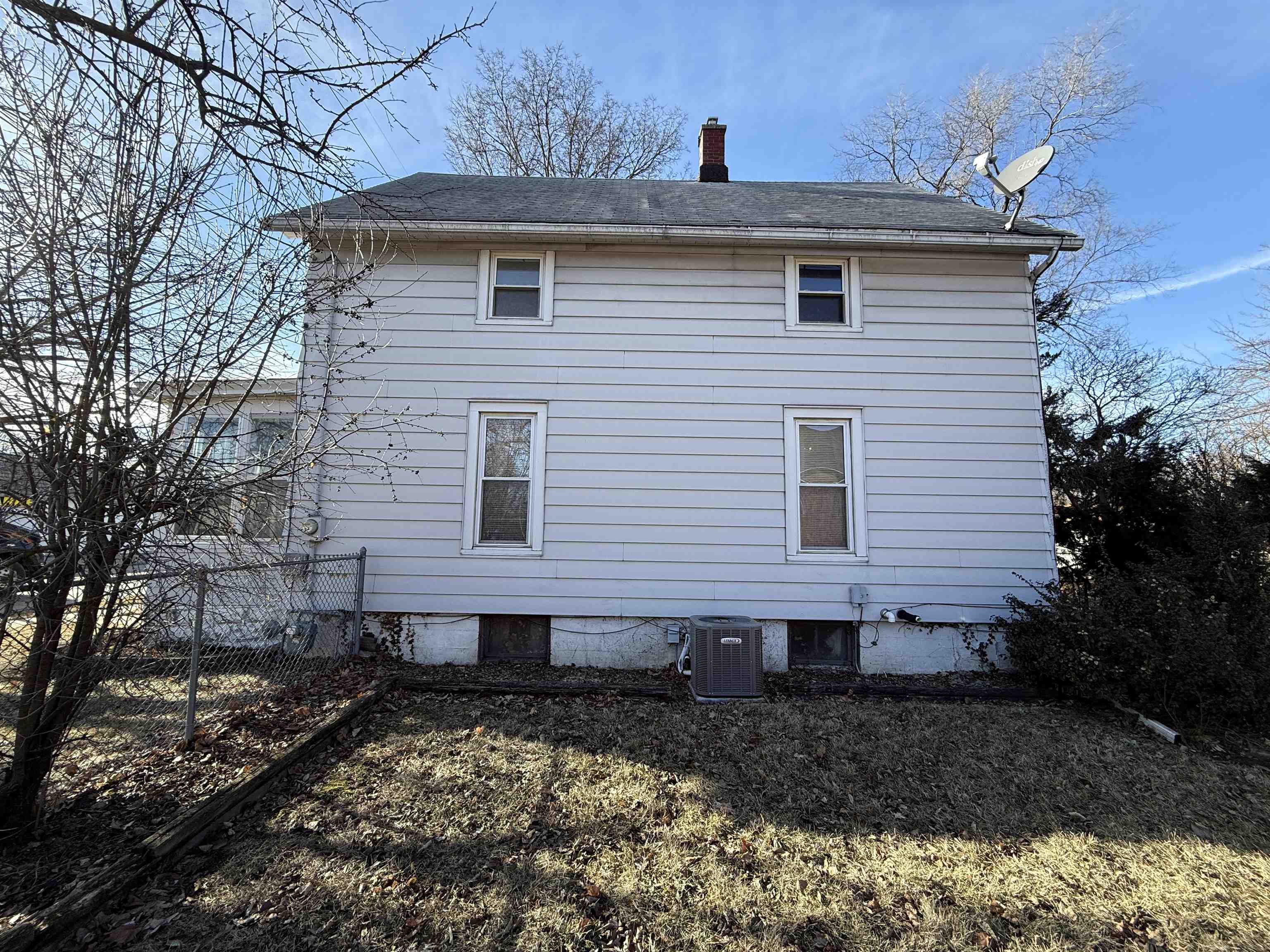 1003 Liberty Avenue Beloit, WI 53511 - Photo 3 of 30