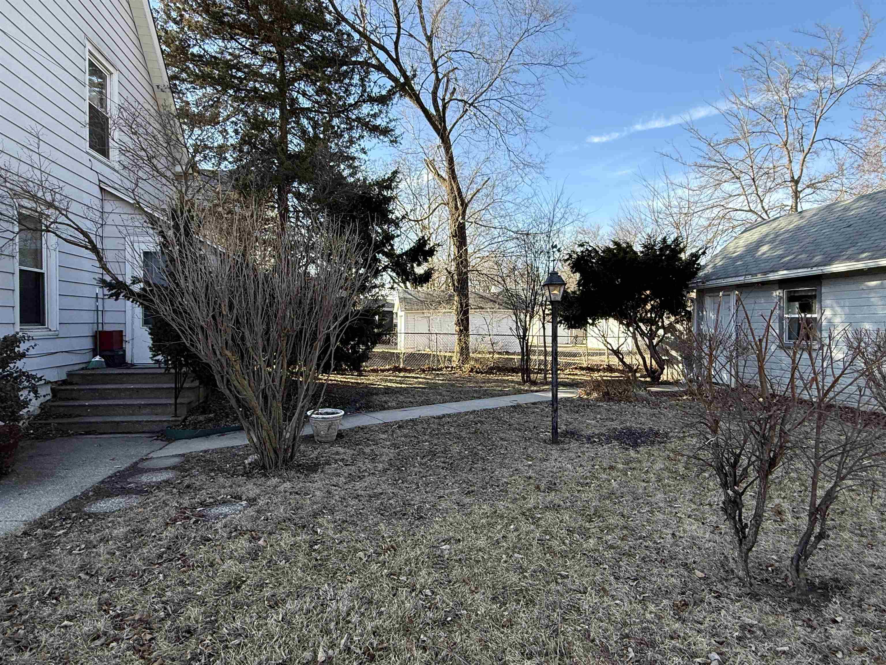 1003 Liberty Avenue Beloit, WI 53511 - Photo 7 of 30