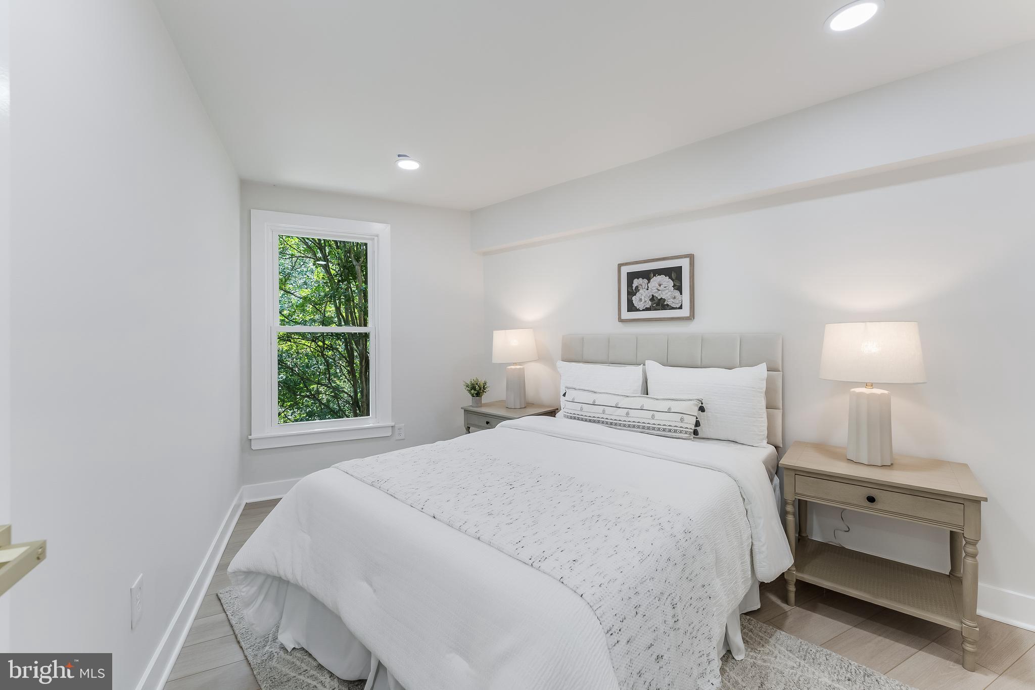 11213 Silentwood Lane Reston, VA 20191 - Photo 21 of 33