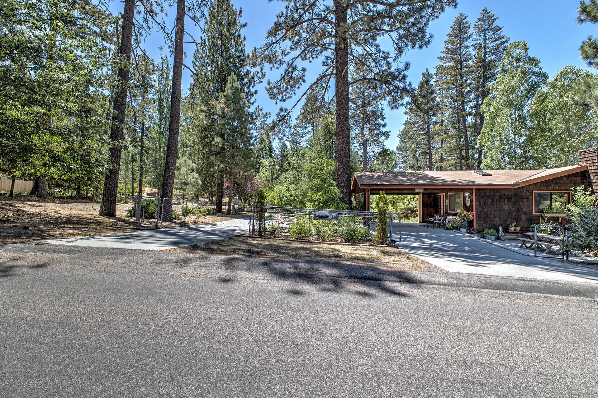 53394 Tollgate Road Idyllwild, CA 92549 - Photo 51 of 53 a view of street with house and trees