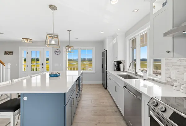 $3,200,000 | 114 Salt Marsh Road, East Sandwich, MA 02537