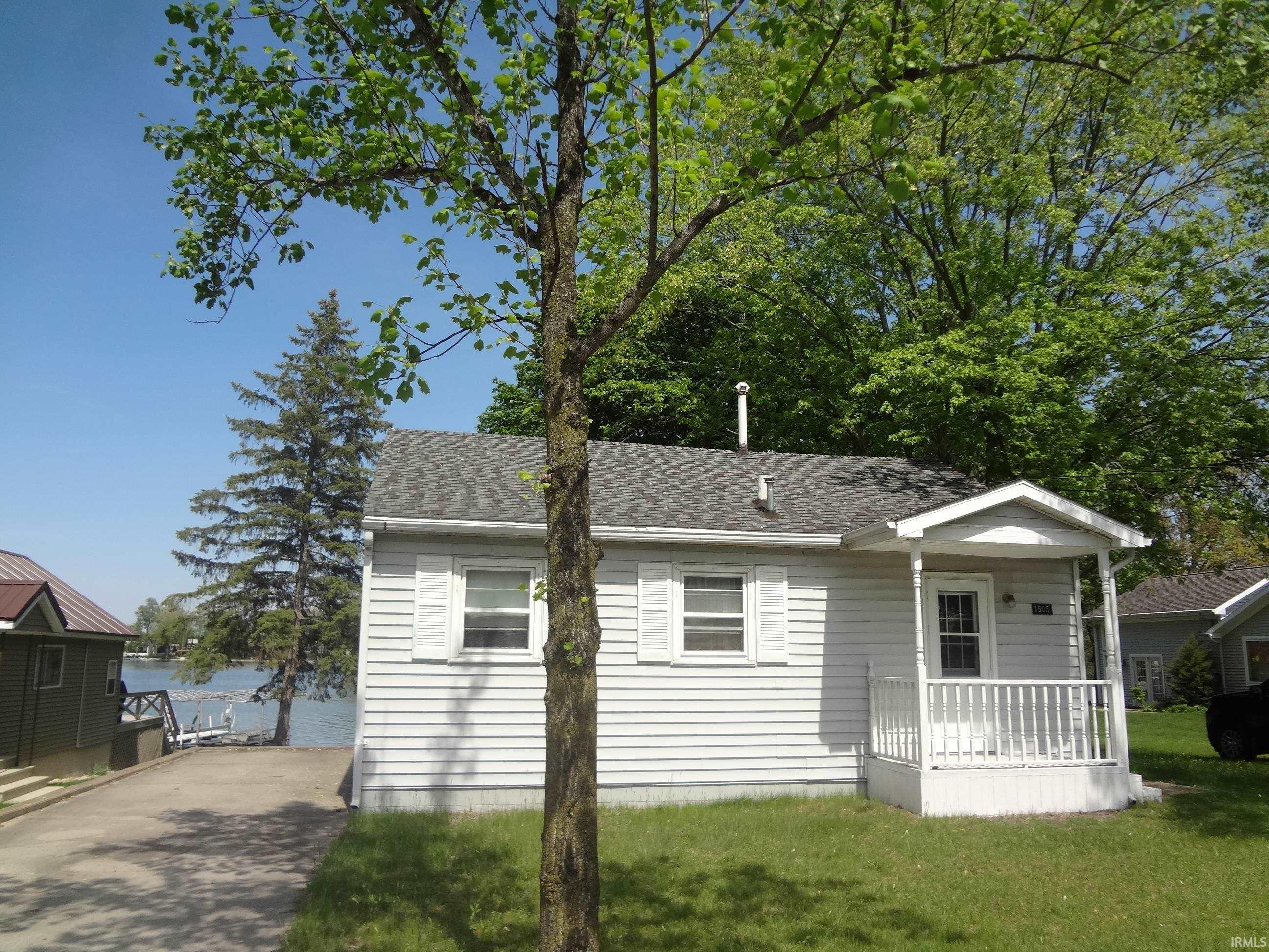1505 Ewing Road Rochester, IN 46975 - Photo 1 of 9