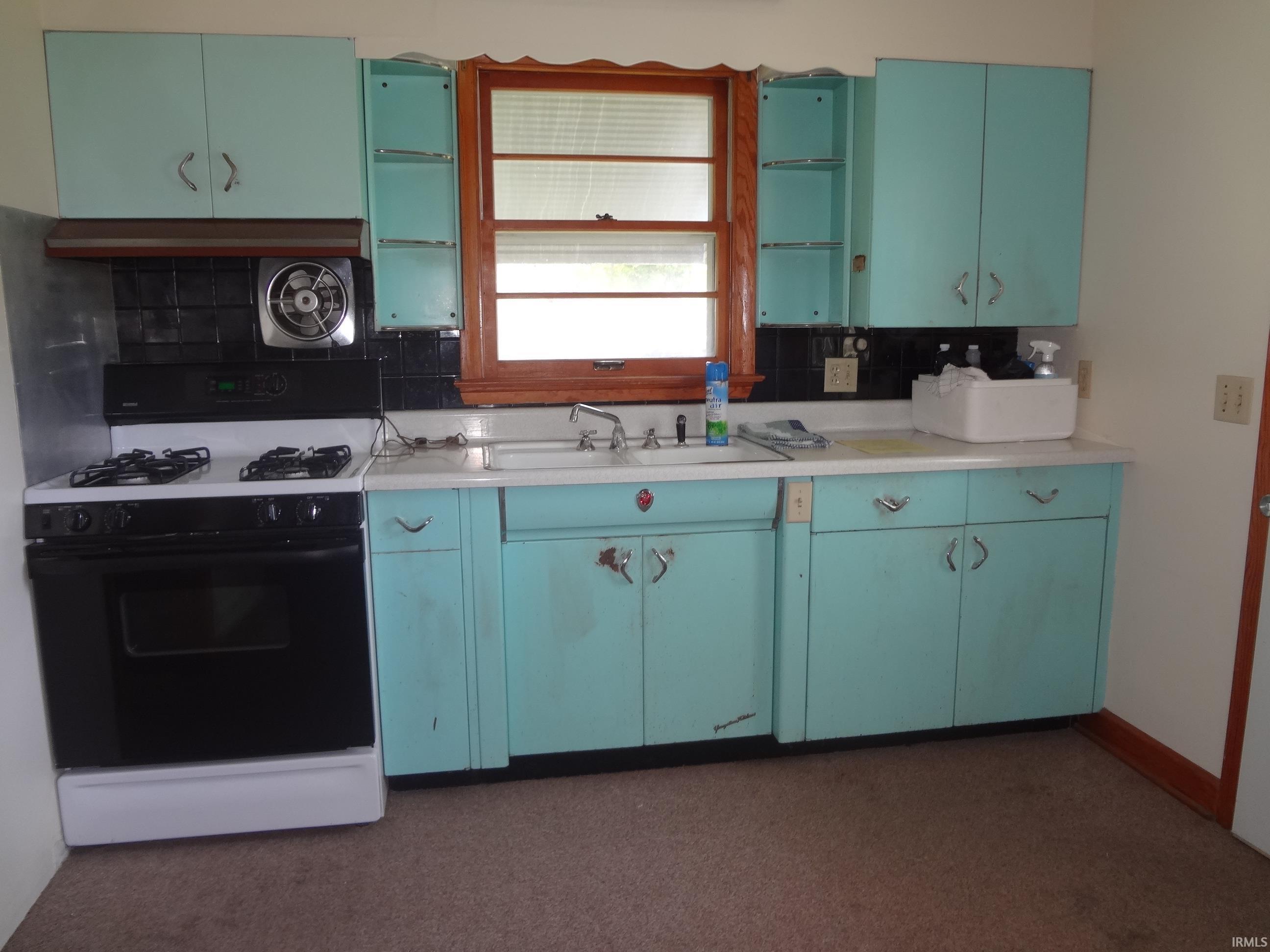 1505 Ewing Road Rochester, IN 46975 - Photo 2 of 9