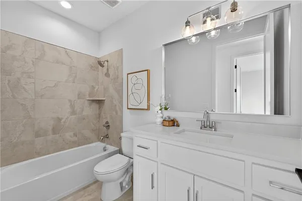 $5,800 | 2100 West 86th Street, Leawood, KS 66206