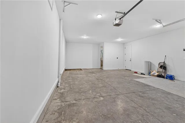 $5,800 | 2100 West 86th Street, Leawood, KS 66206