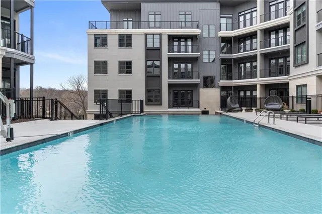 $5,800 | 2100 West 86th Street, Leawood, KS 66206