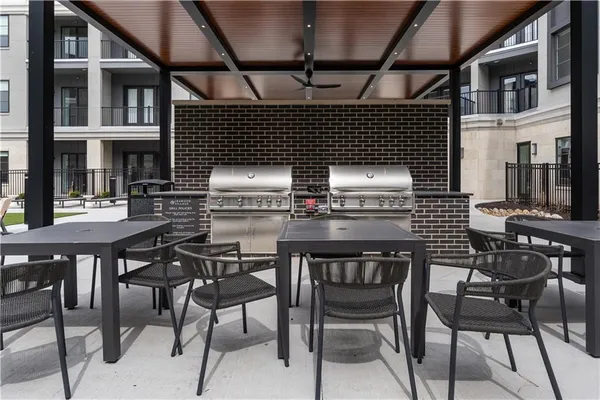 $5,800 | 2100 West 86th Street, Leawood, KS 66206