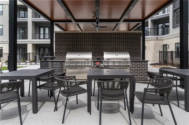 $5,800 | 2100 West 86th Street, Leawood, KS 66206