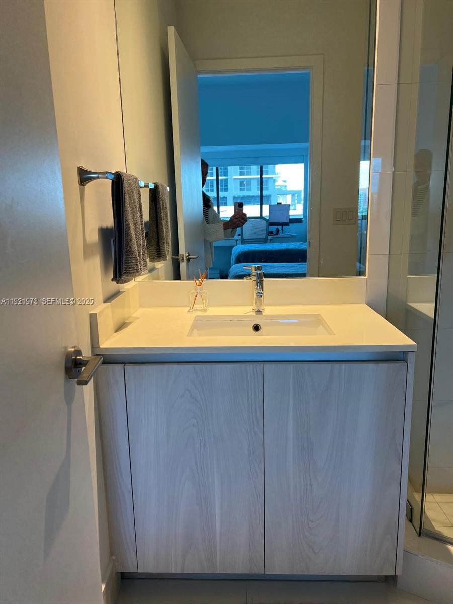 480 Northeast 31st Street, Unit 804 Miami, FL 33137 - Photo 33 of 39