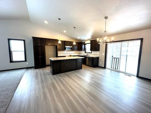 W6530 Breezy Way Appleton, WI 54915 - Photo 4 of 7