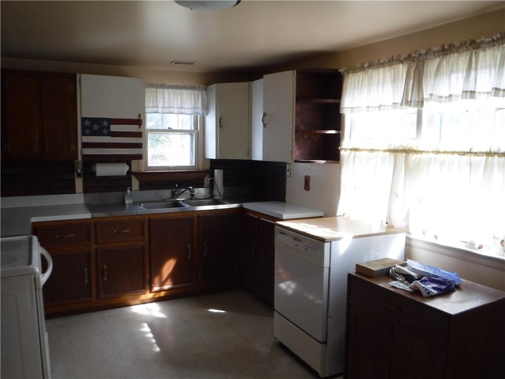 234 Noonen Street Rochester, PA 15074 - Photo 10 of 17