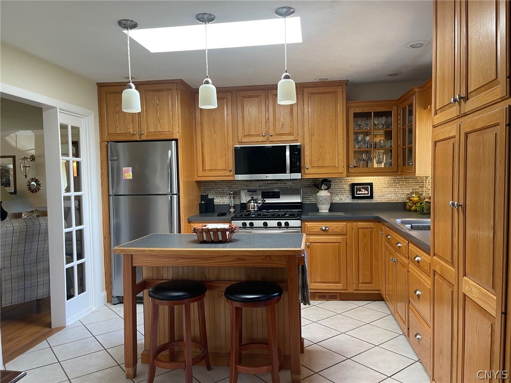 5762 Rock Road Verona, NY 13478 - Photo 18 of 48 Custom Mennonite made cabinets