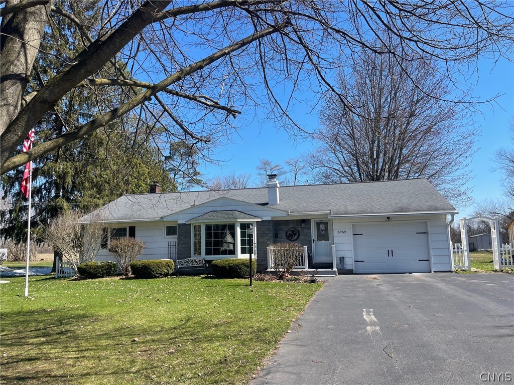 5762 Rock Road Verona, NY 13478 - Photo 3 of 48 Blacktop driveway!