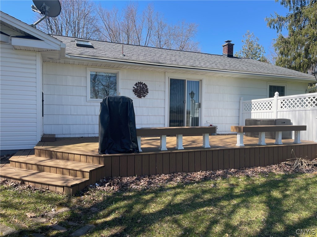 5762 Rock Road Verona, NY 13478 - Photo 4 of 48 Rear deck