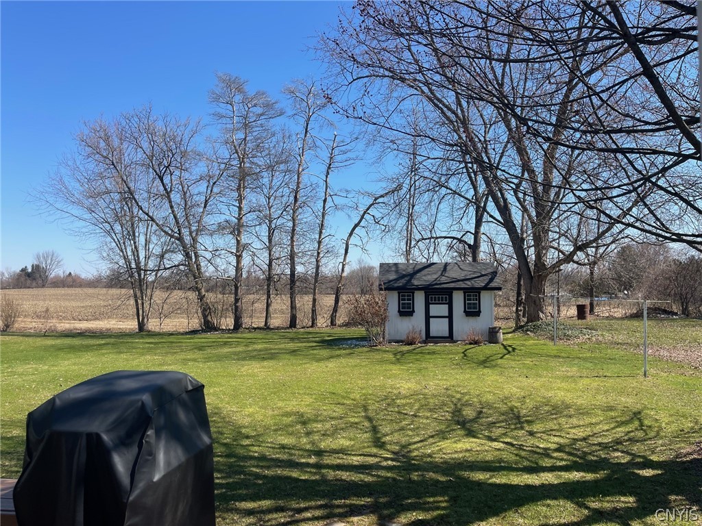 5762 Rock Road Verona, NY 13478 - Photo 7 of 48 Private rear yard!